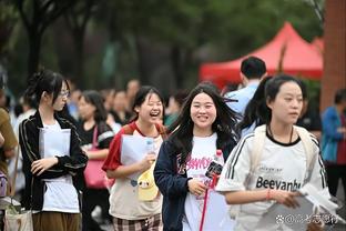 气氛热烈！近10届日本高中足球锦标赛决赛观众人数均超4万人